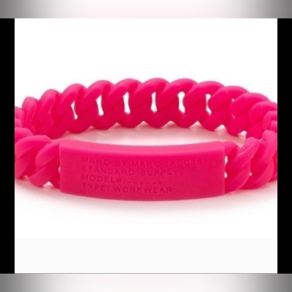Marc By Marc Jacobs Stretchy Bold Pink Chain Bracelet NWT - Picture 3 of 3